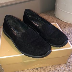 Skechers Relaxed Fit Air Cooled Memory Foam